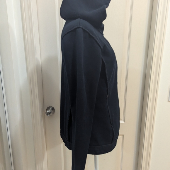 BENCH HOODIE - Picture 5 of 8